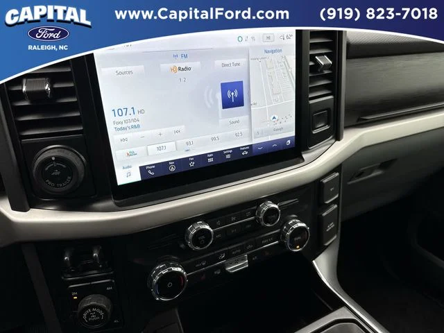 Used 2022 Blue Ford XLT image 26