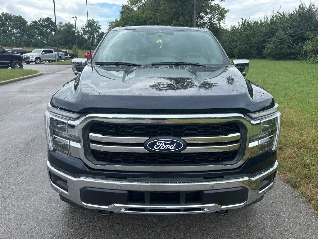 New 2026 Blue Ford Lariat image 12