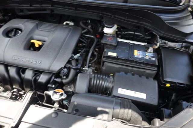 Used 2022 Black Kia LX image 37
