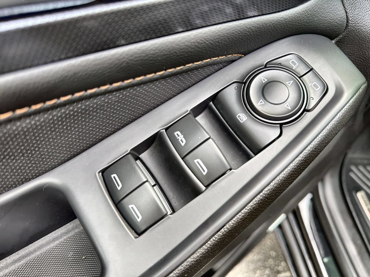Used 2021 MOSAIC BLACK METALLIC Chevrolet Premier image 19