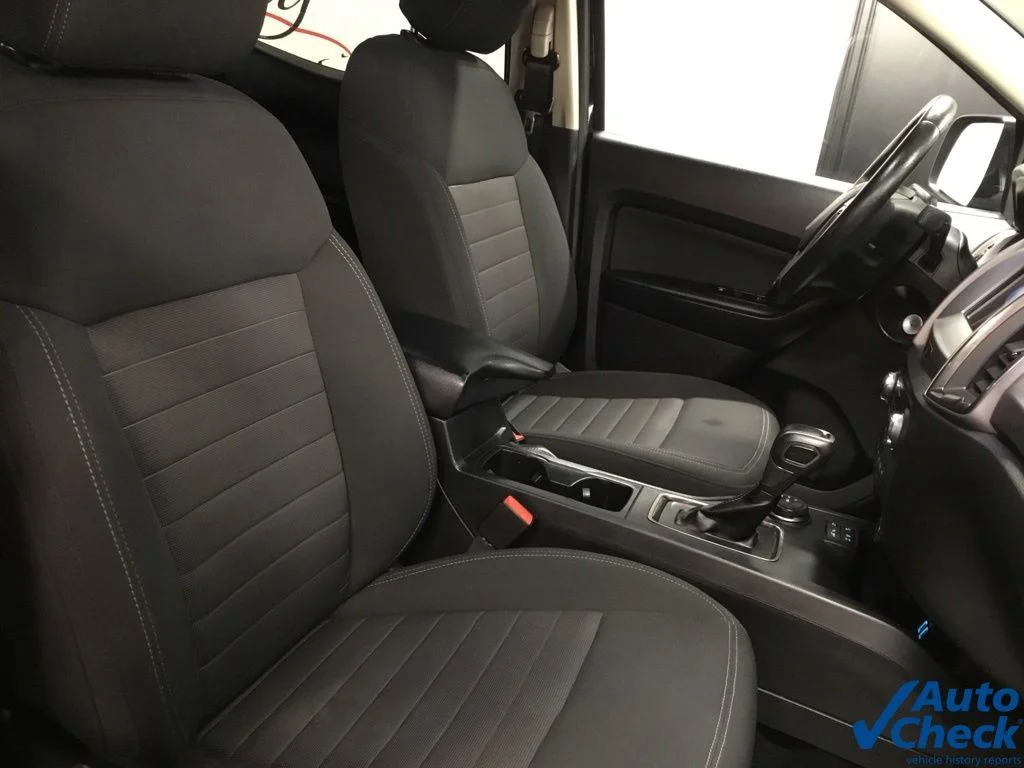 Used 2019 Black Ford XLT image 41