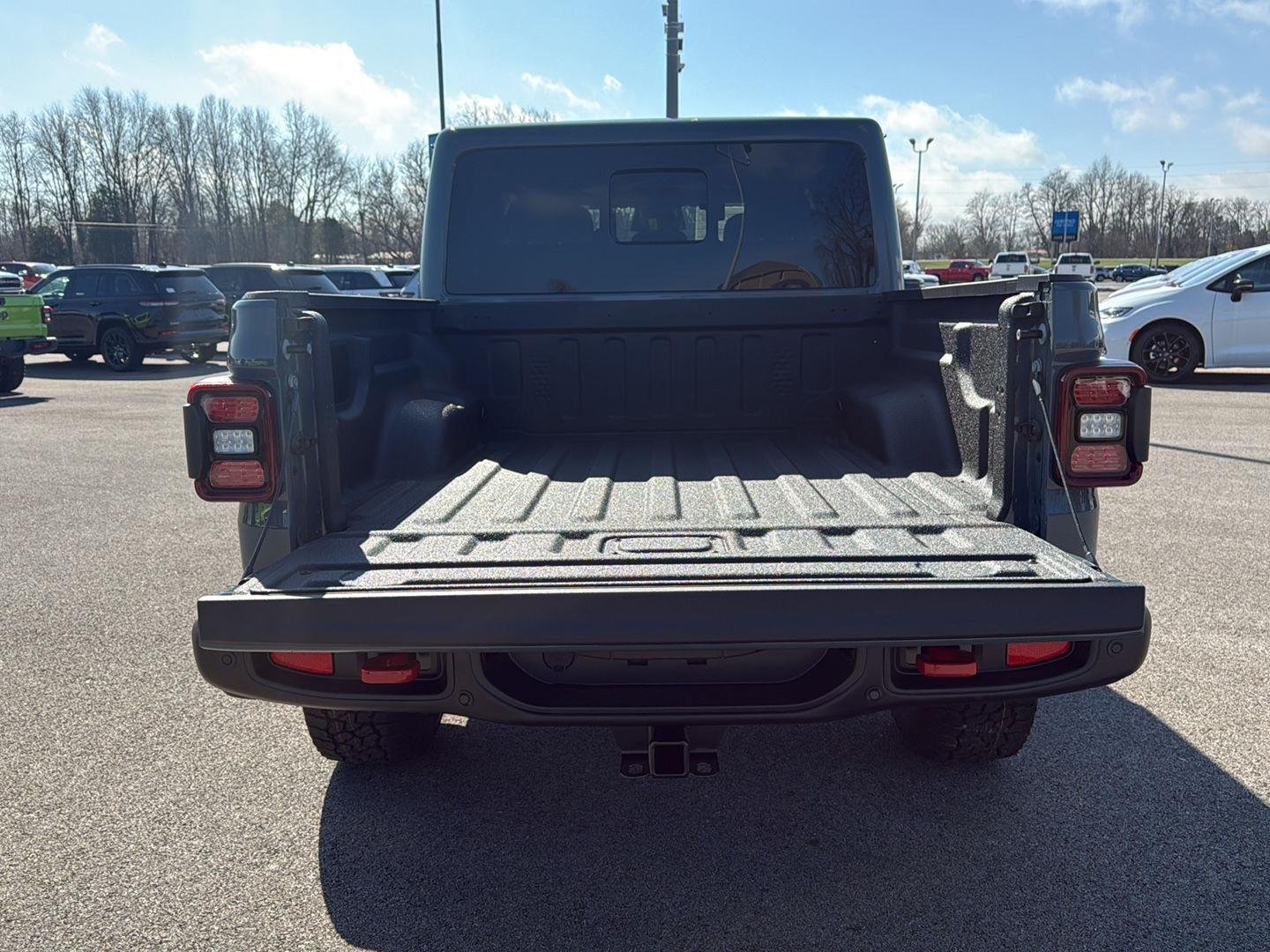 New 2026 Anvil Clear-Coat Exterior Paint Jeep Rubicon X image 10
