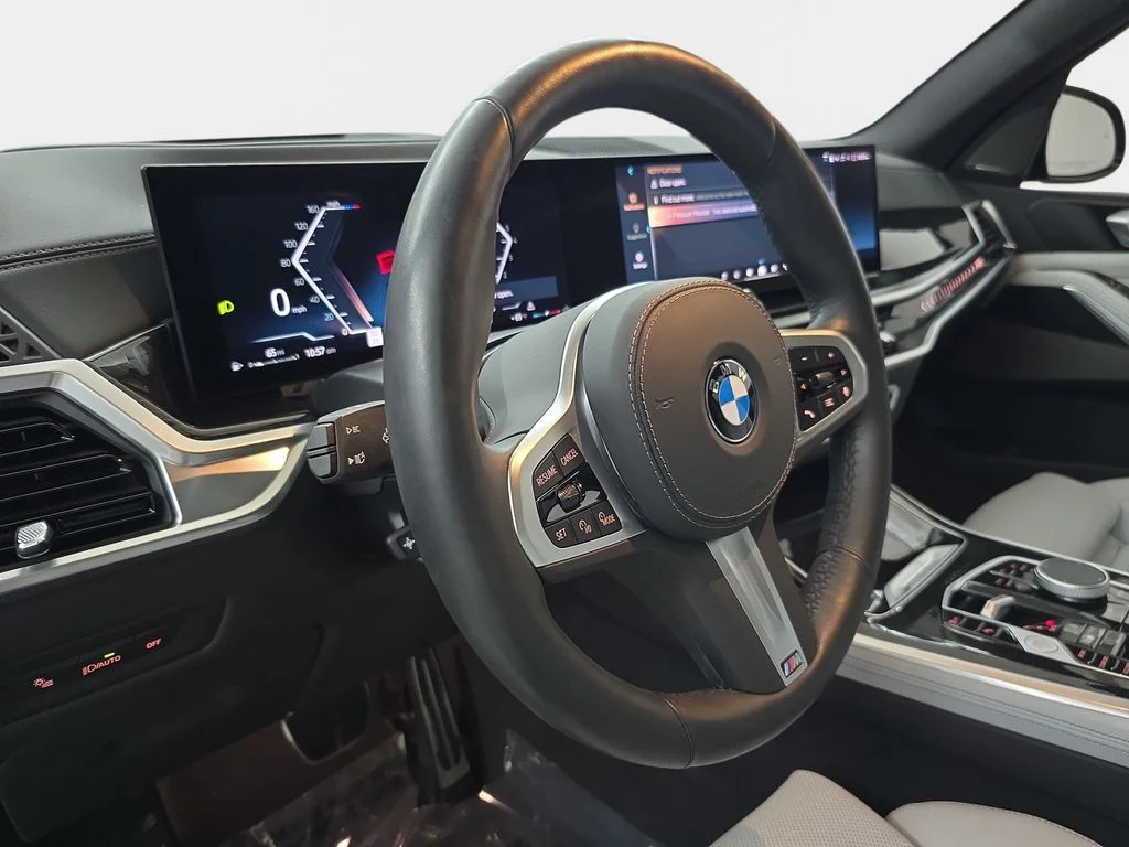 Used 2025 Carbon Black Metallic BMW xDrive40i image 19