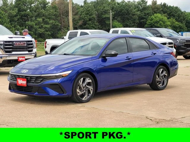 Used 2025 Blue Hyundai SEL Sport image 4