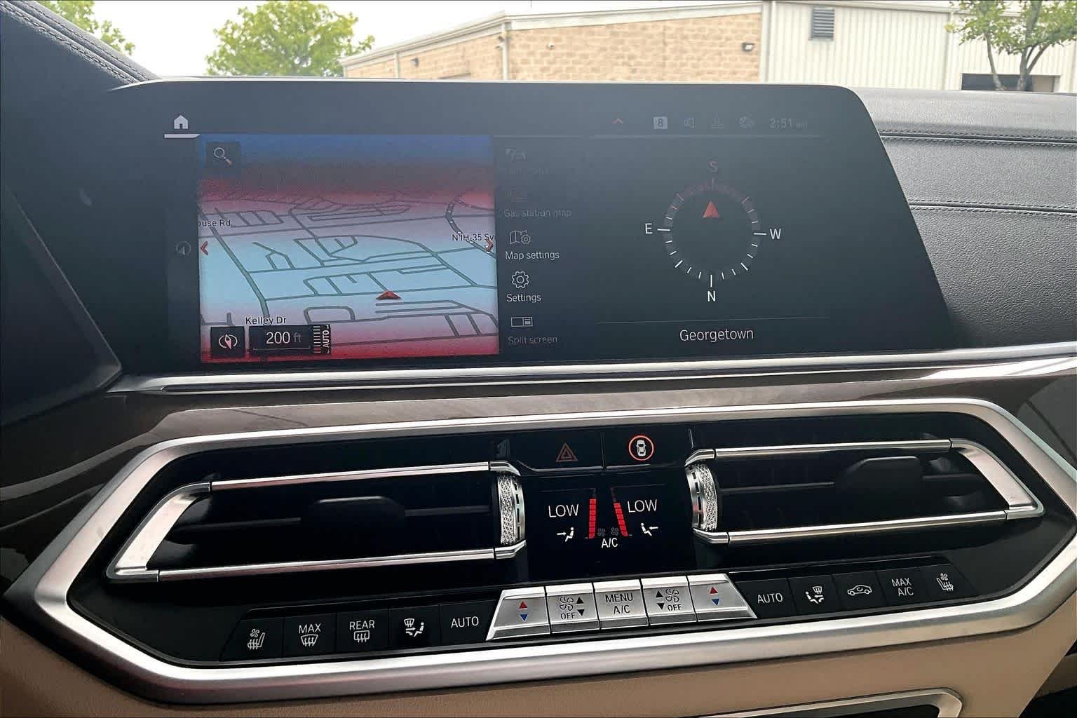 Used 2022 Mineral White Metallic BMW sDrive40i image 35
