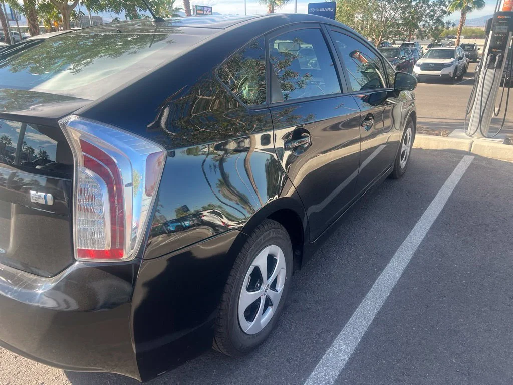 Used 2013 Black Toyota Two image 32