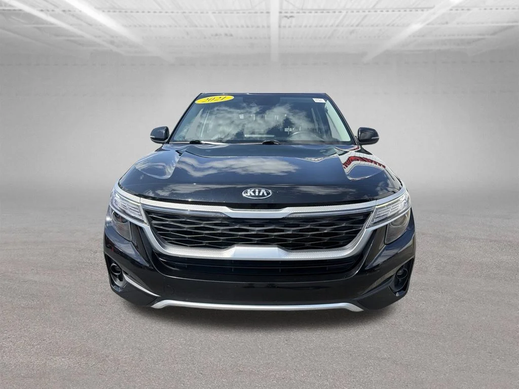 Certified Used 2021 Cherry Black Kia S image 15