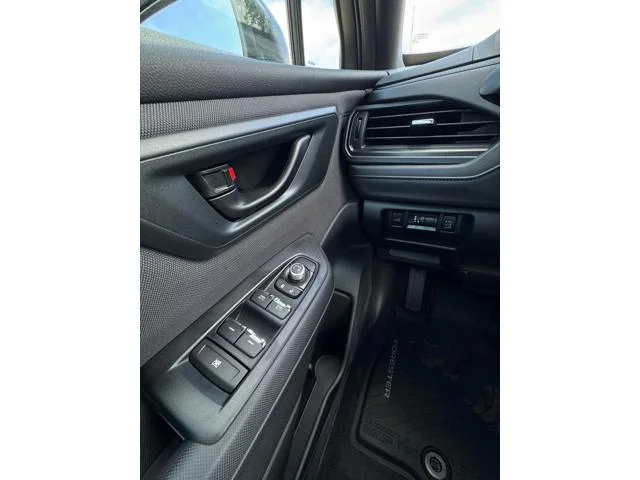 New 2026 AUTUMN GREEN METALLIC Subaru Premium image 15