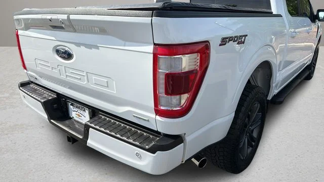 Used 2023 White Ford Lariat image 38
