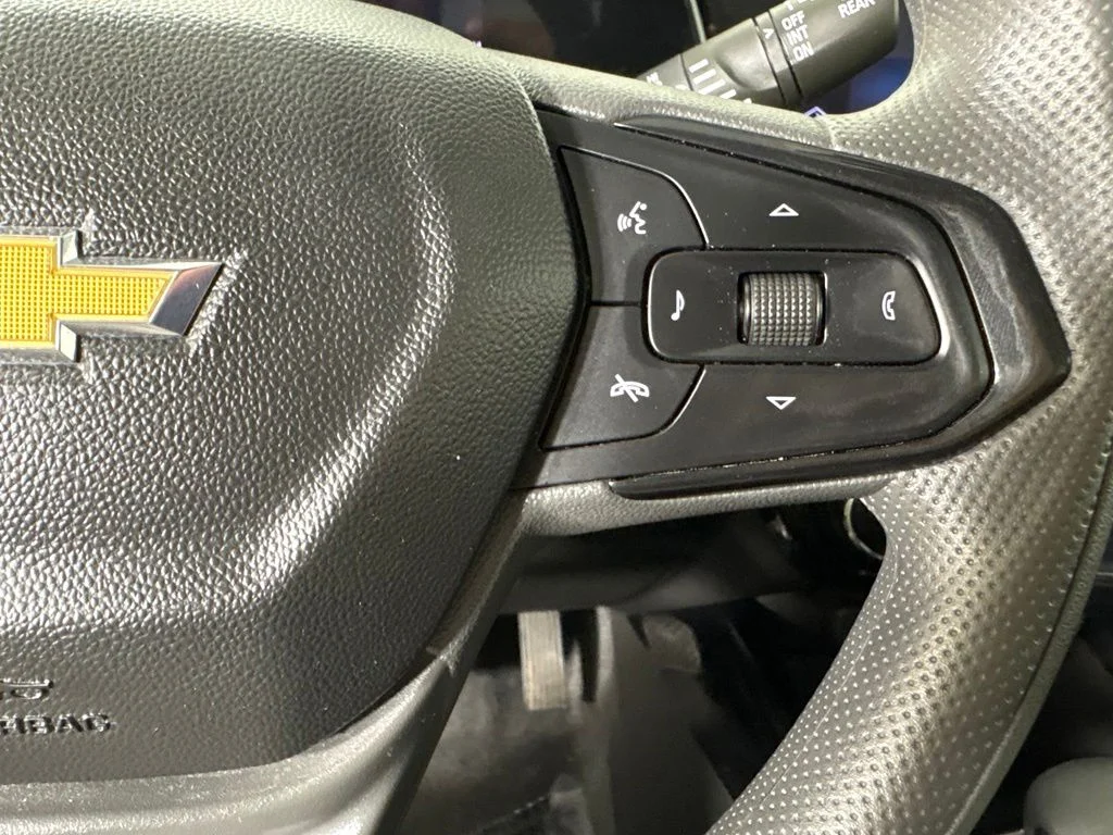 Used 2025 Black Chevrolet LT image 25