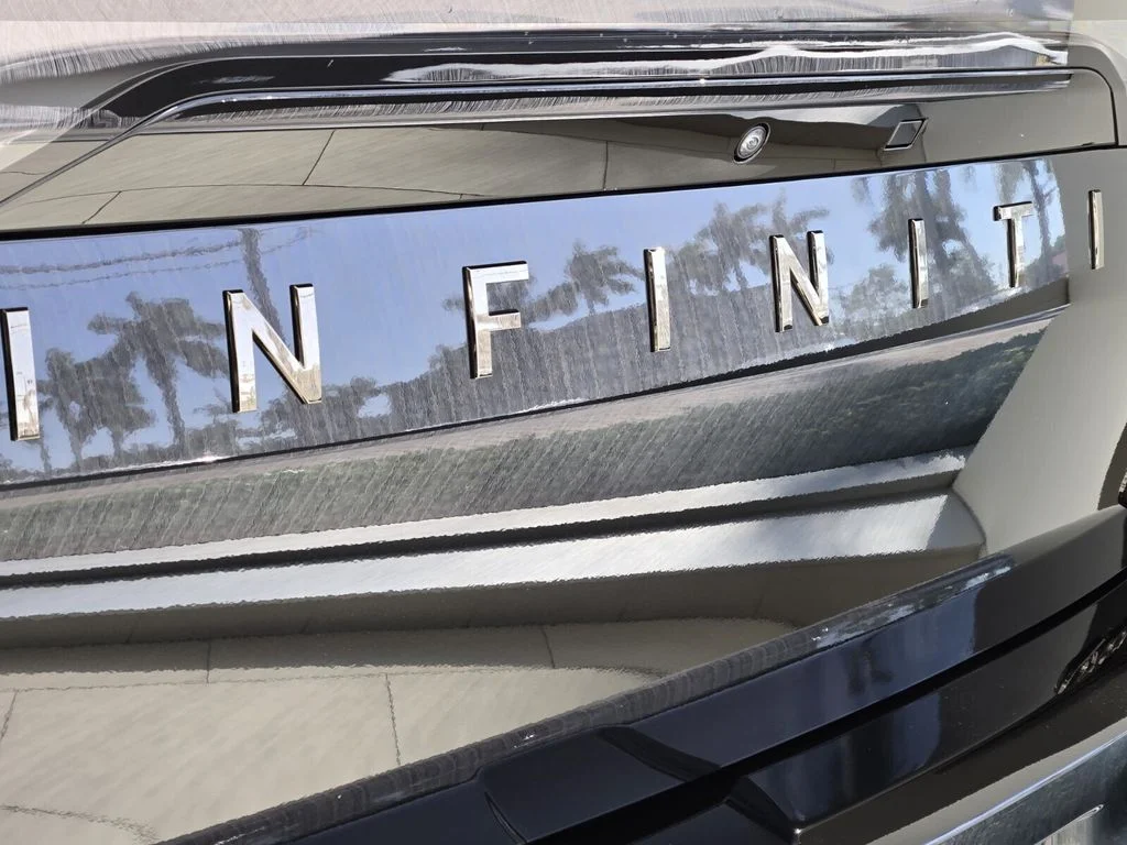 2026 INFINITI QX80 Autograph - Photo 9
