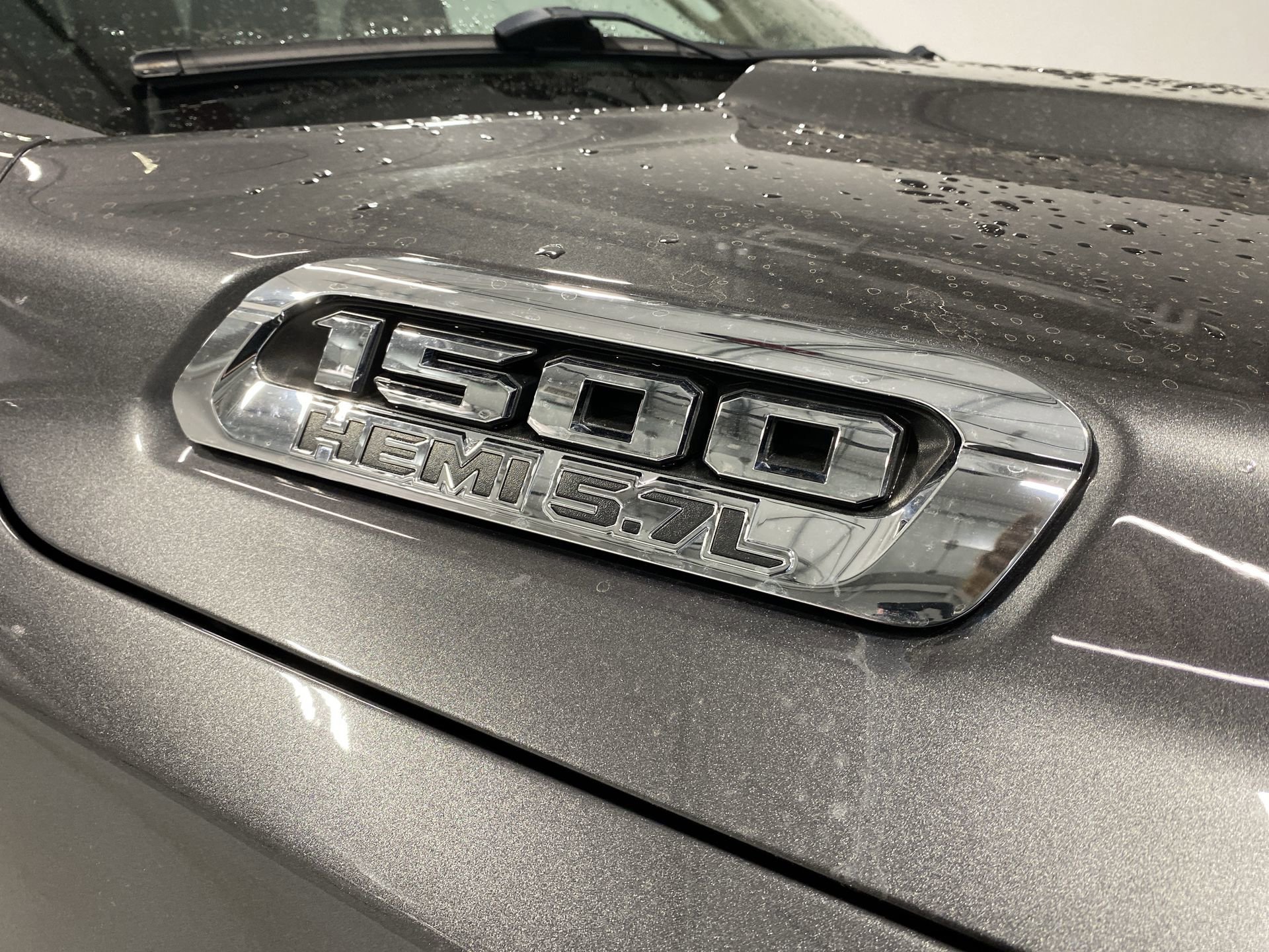 Used 2020 Granite Crystal Metallic Clearcoat  Ram Laramie image 29