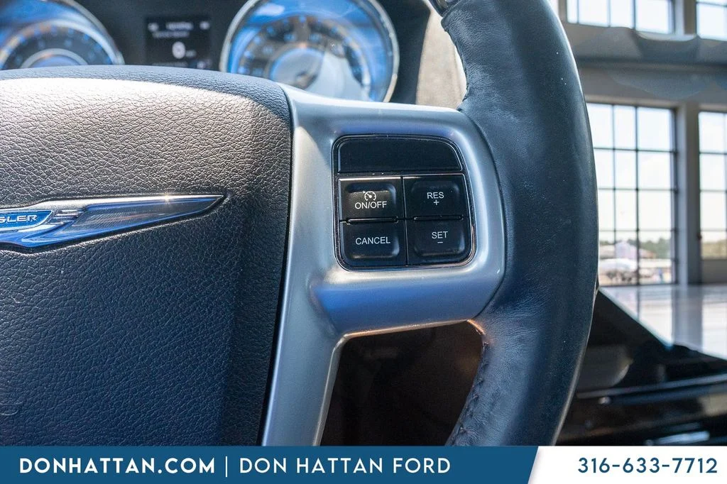 Used 2014 White Chrysler C image 15