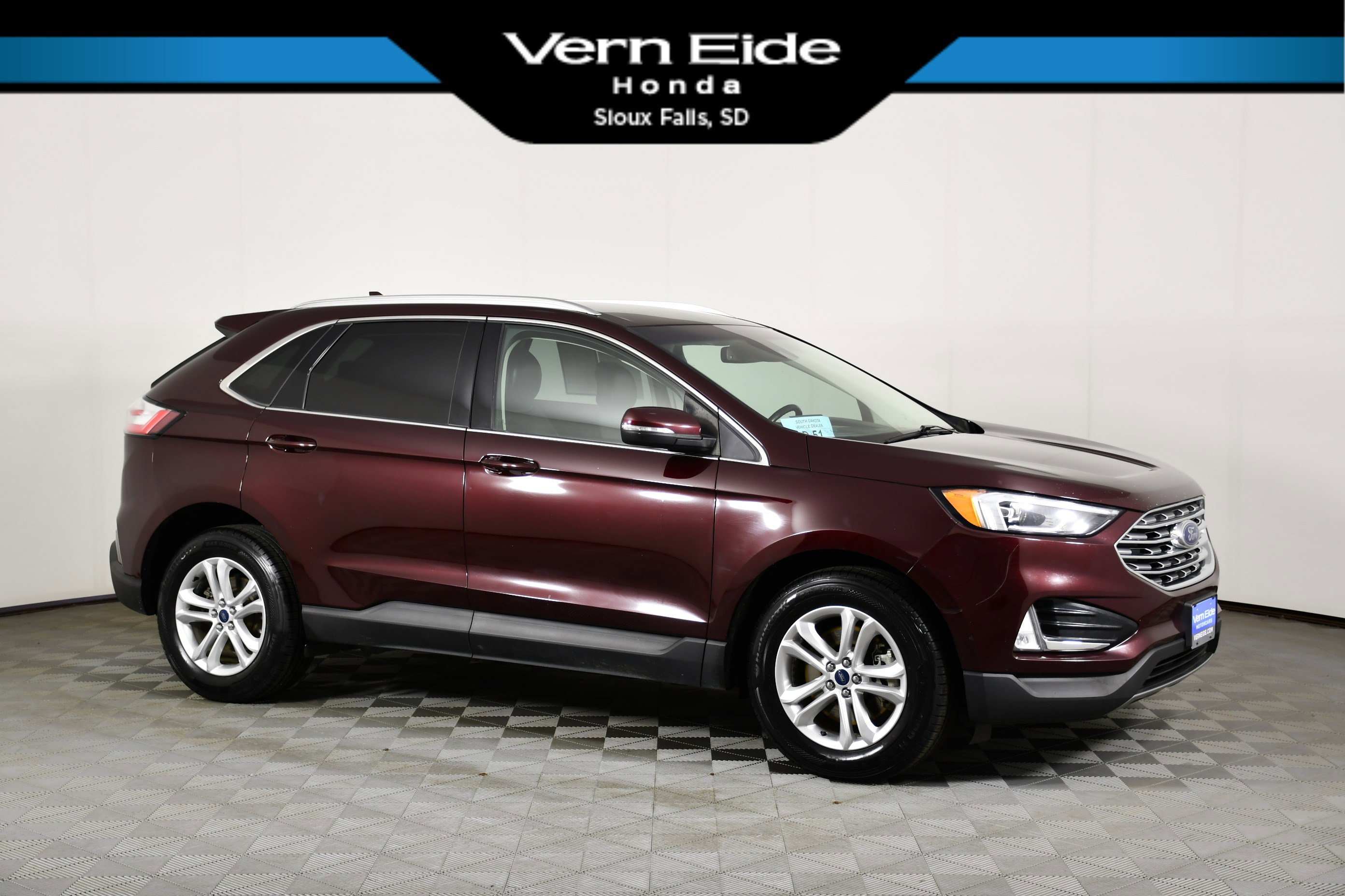 2019 Ford Edge SEL AWD's photo