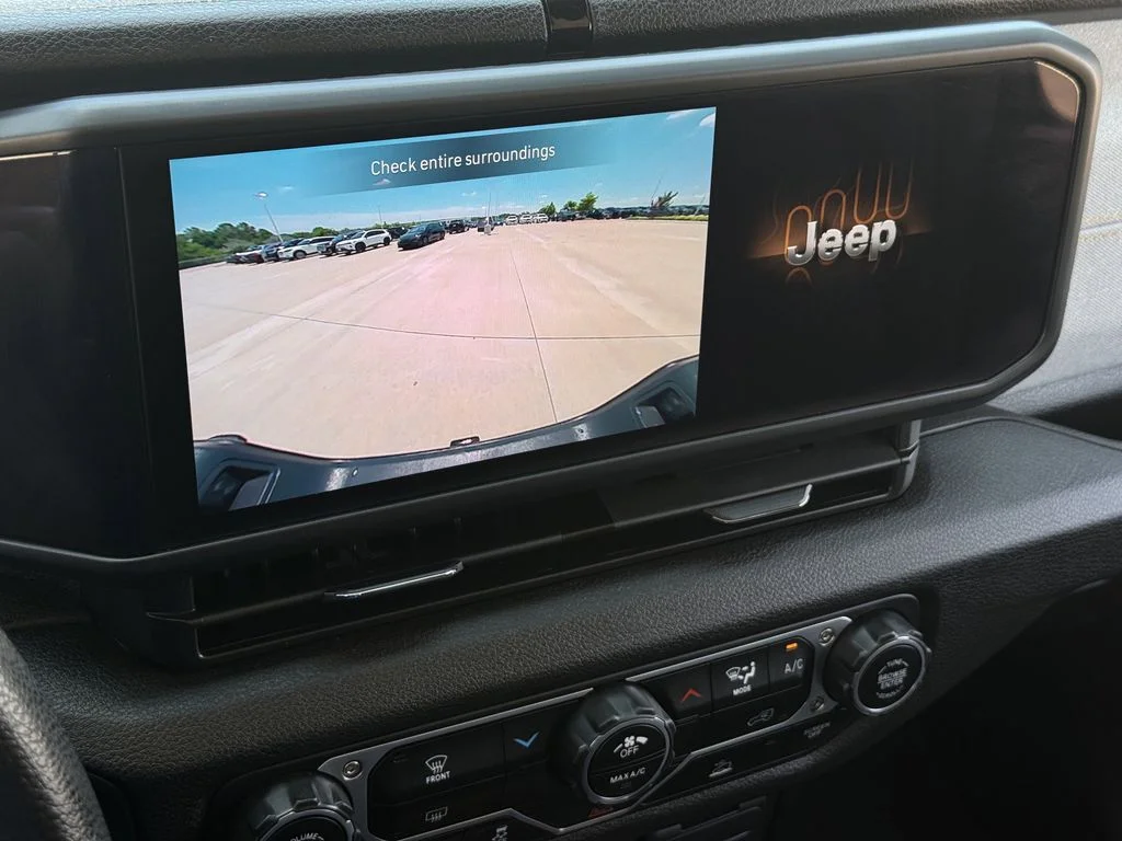 Used 2025 Green Jeep Nighthawk image 18