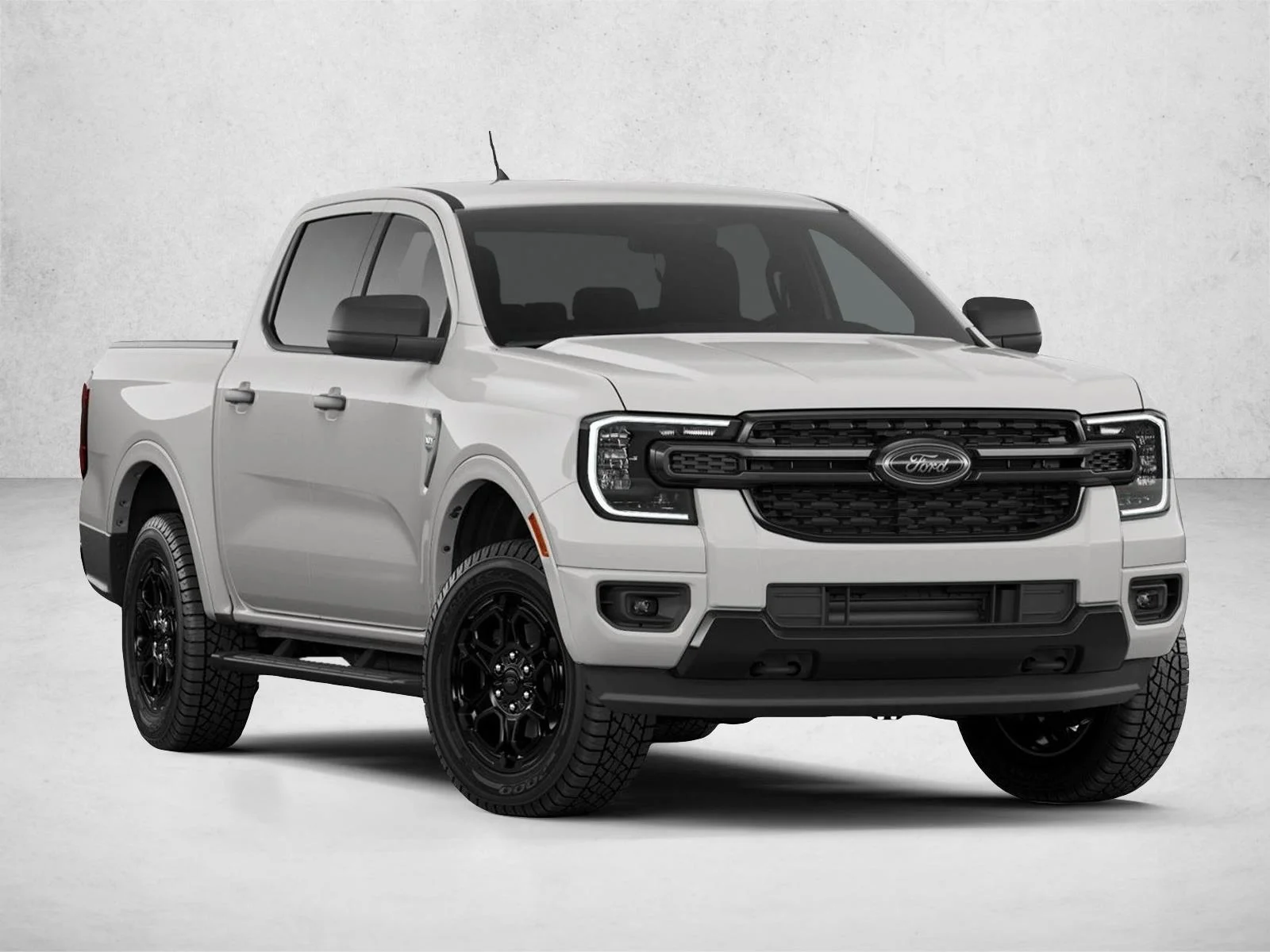 New 2026 Avalanche Ford XLT image 4