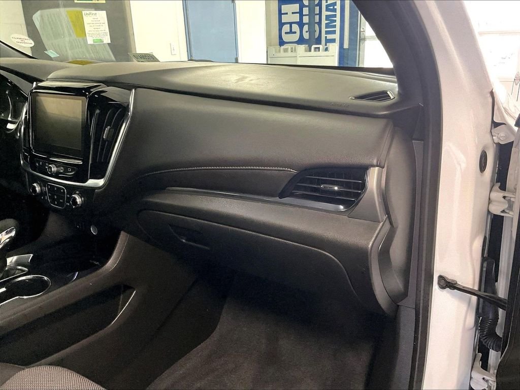 Used 2023 White Chevrolet LT image 13
