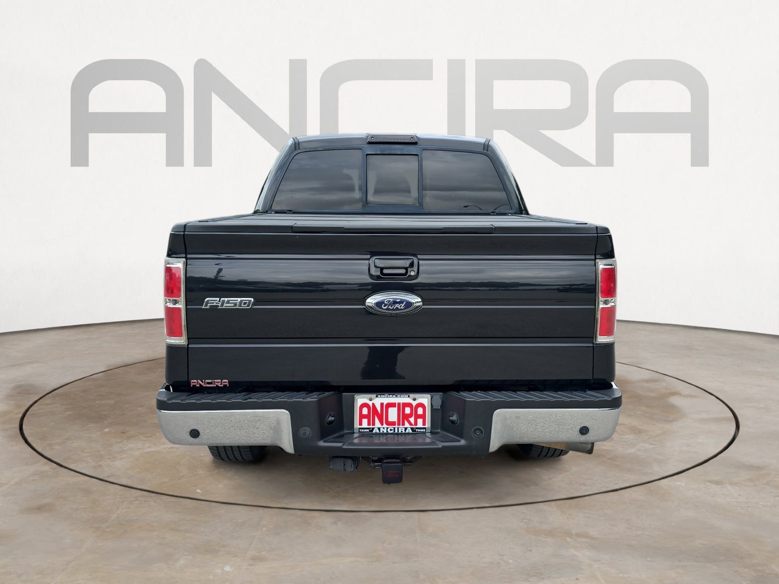 Used 2011 Tuxedo Black Metallic Ford Lariat image 9