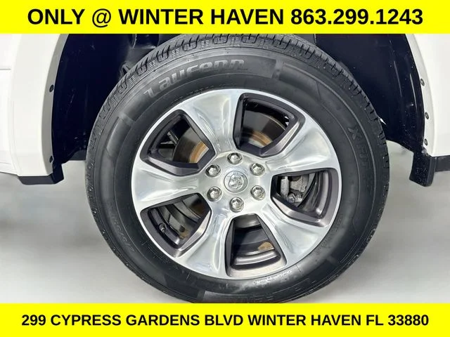 Used 2022 White Ram Laramie image 29