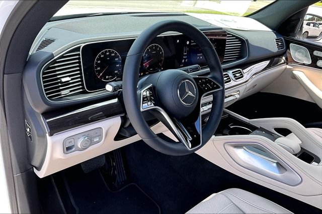 Used 2026 White Mercedes-Benz GLE 350 image 14