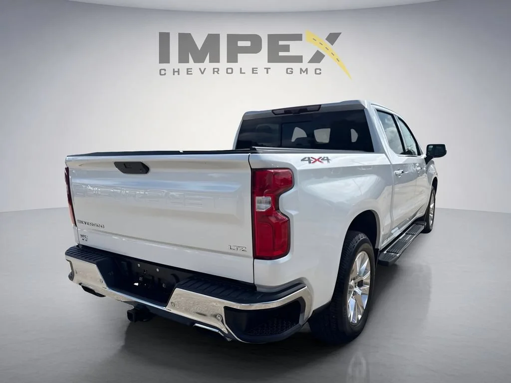 Used 2020 IRIDESCENT PEARL TRICOAT Chevrolet LTZ image 6
