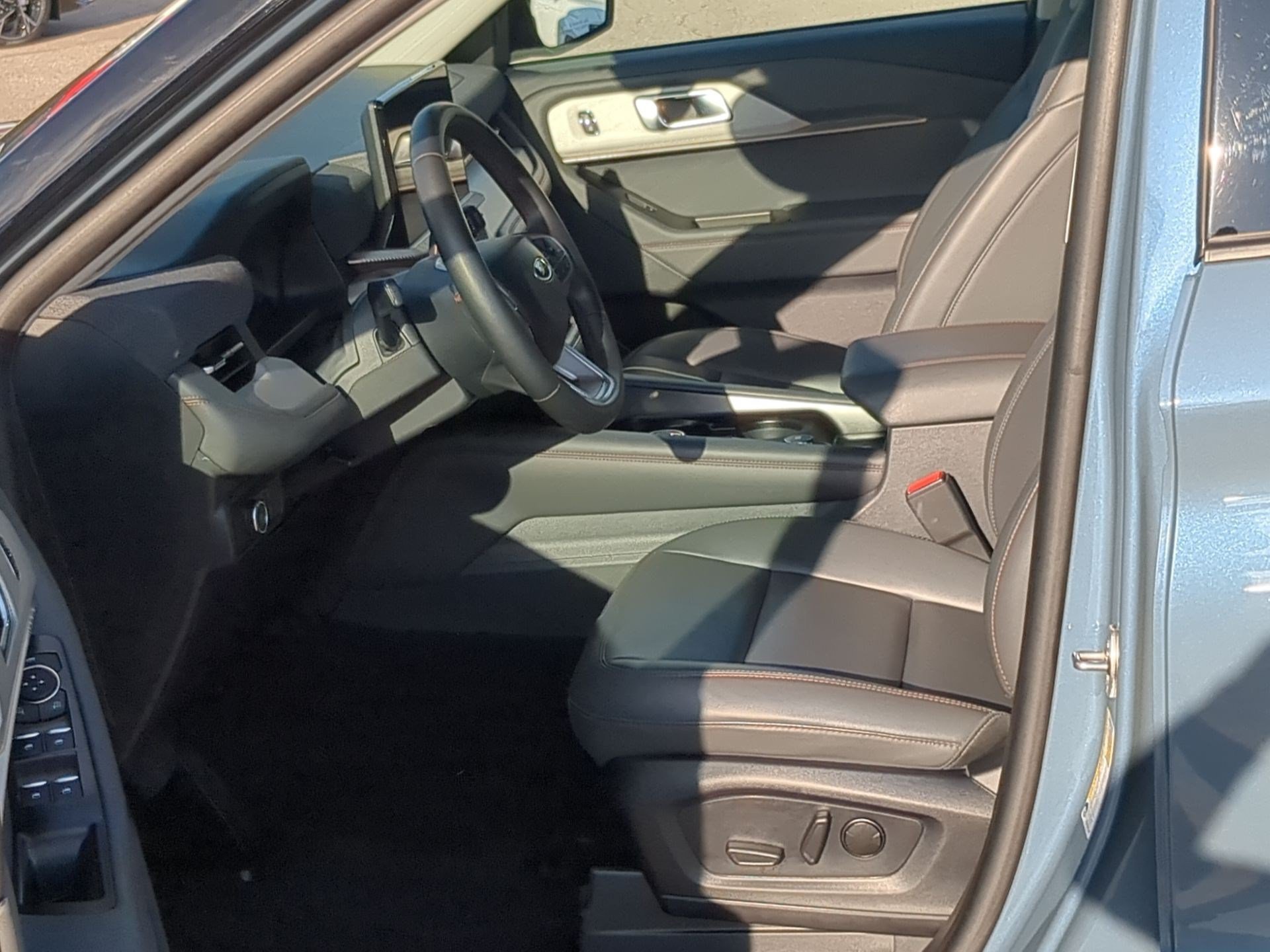 Used 2025  Ford Active image 12
