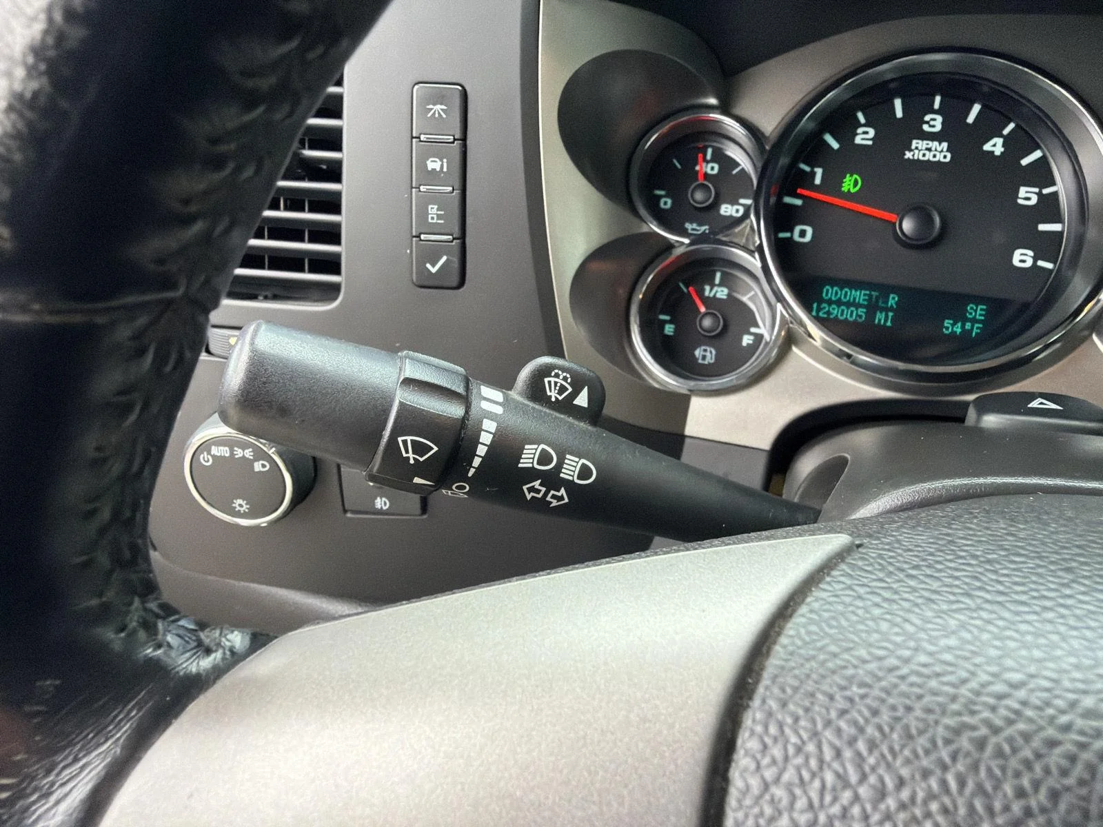 Used 2012 STEEL GRAY METALLIC GMC SLE image 18