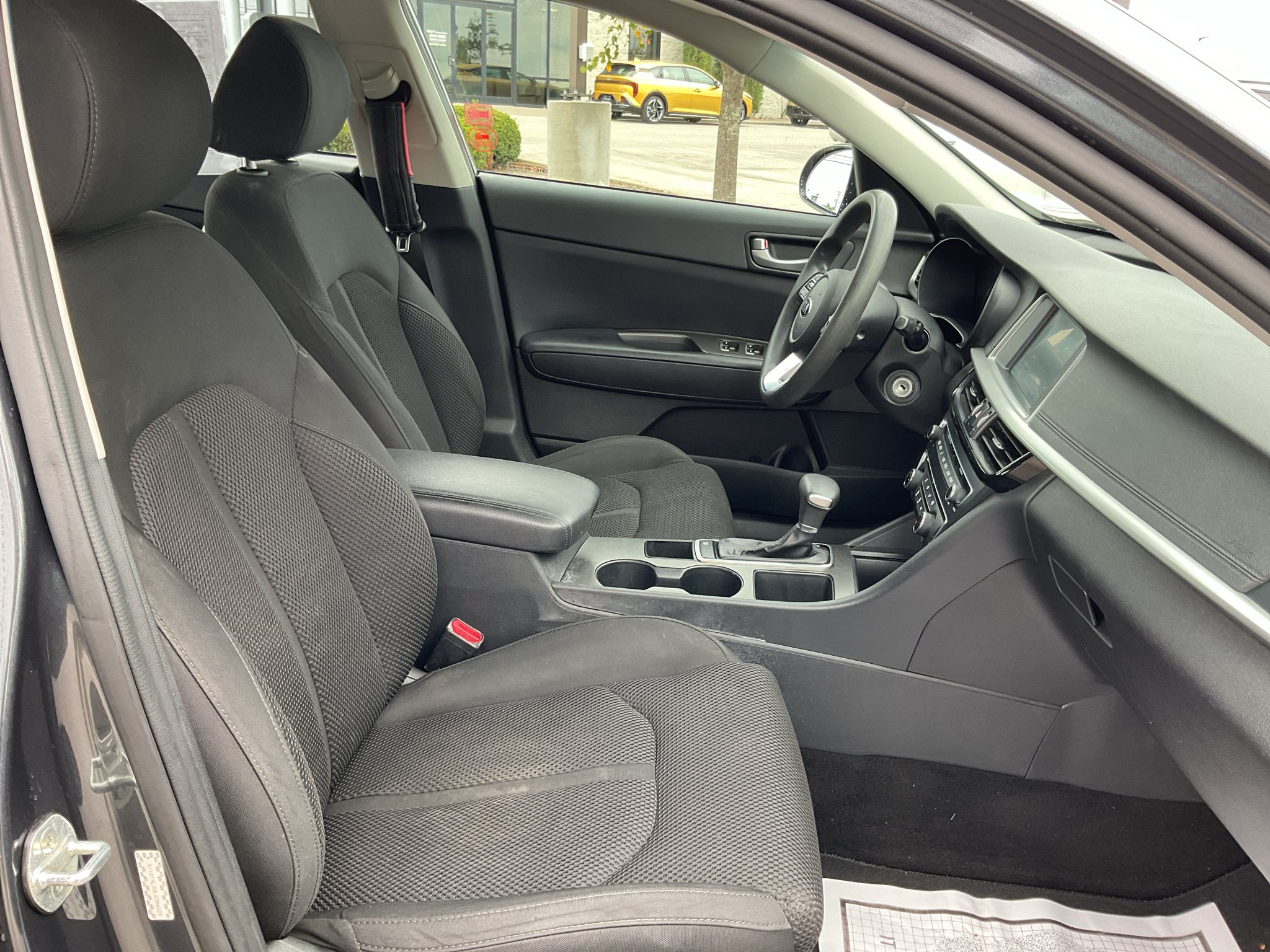 Used 2020 Gravity Grey Kia LX image 11