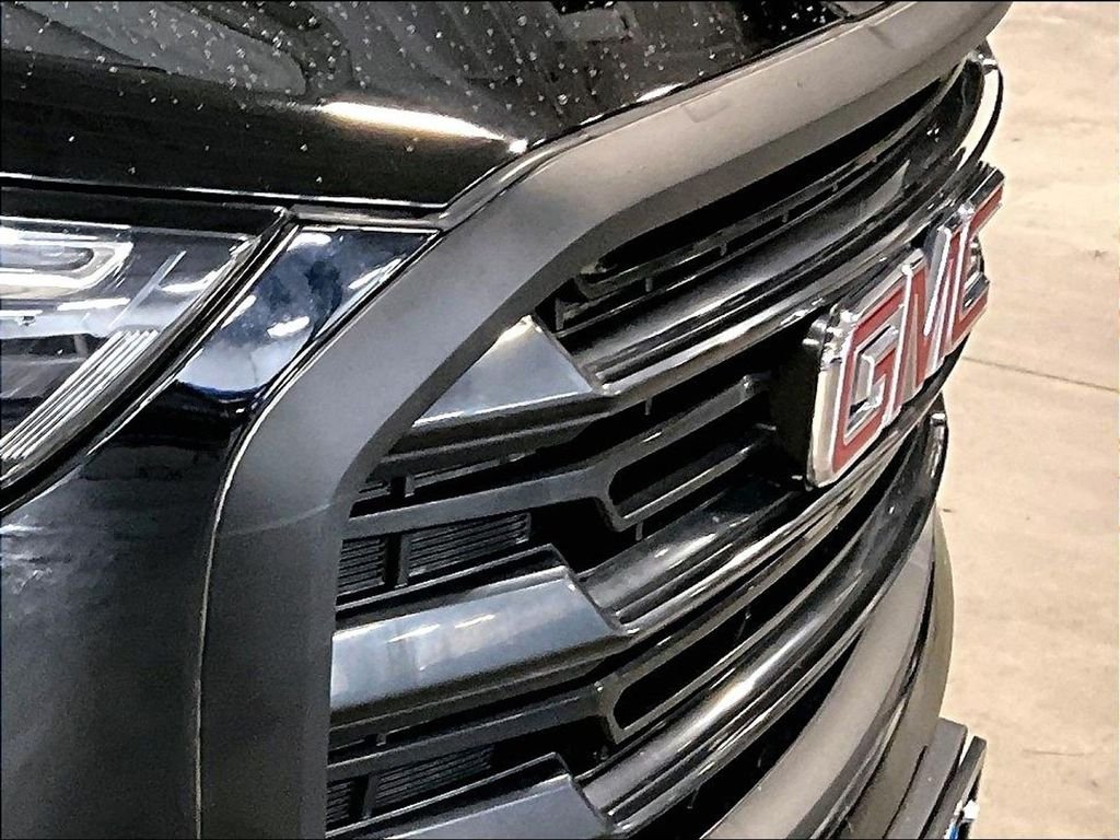 Used 2021 Black GMC SLE image 31