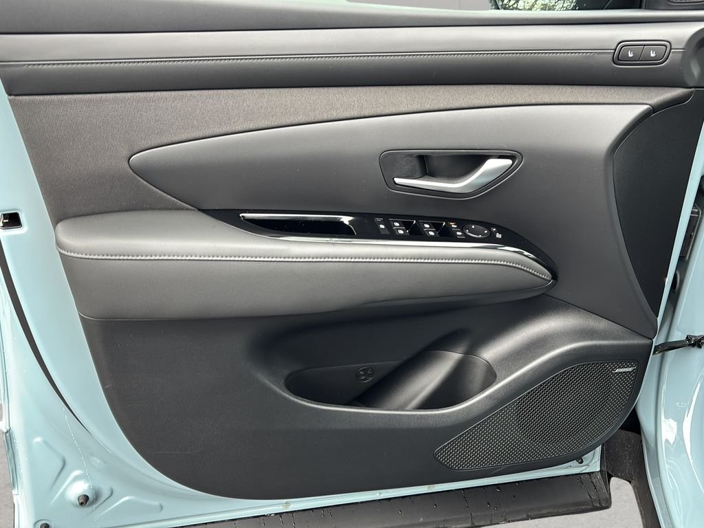 2026 Hyundai Santa Cruz Limited - Photo 16