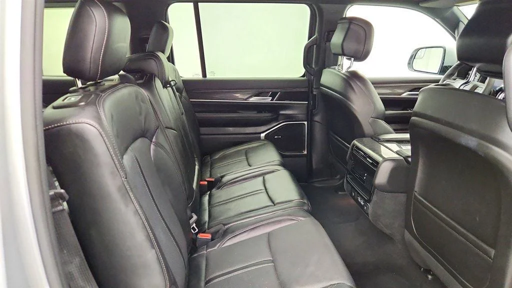 Used 2022 Silver Zynith Jeep Series II 4x4 w/ Premium Group (Pano Sunroof & 22