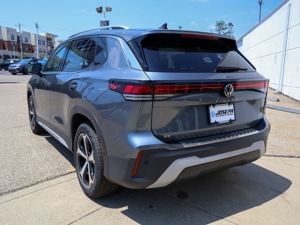 New 2026 Silver Volkswagen 2.0T SE image 3