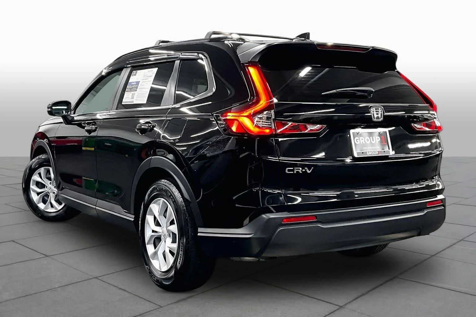 Used 2024 Crystal Black Pearl Honda LX image 11