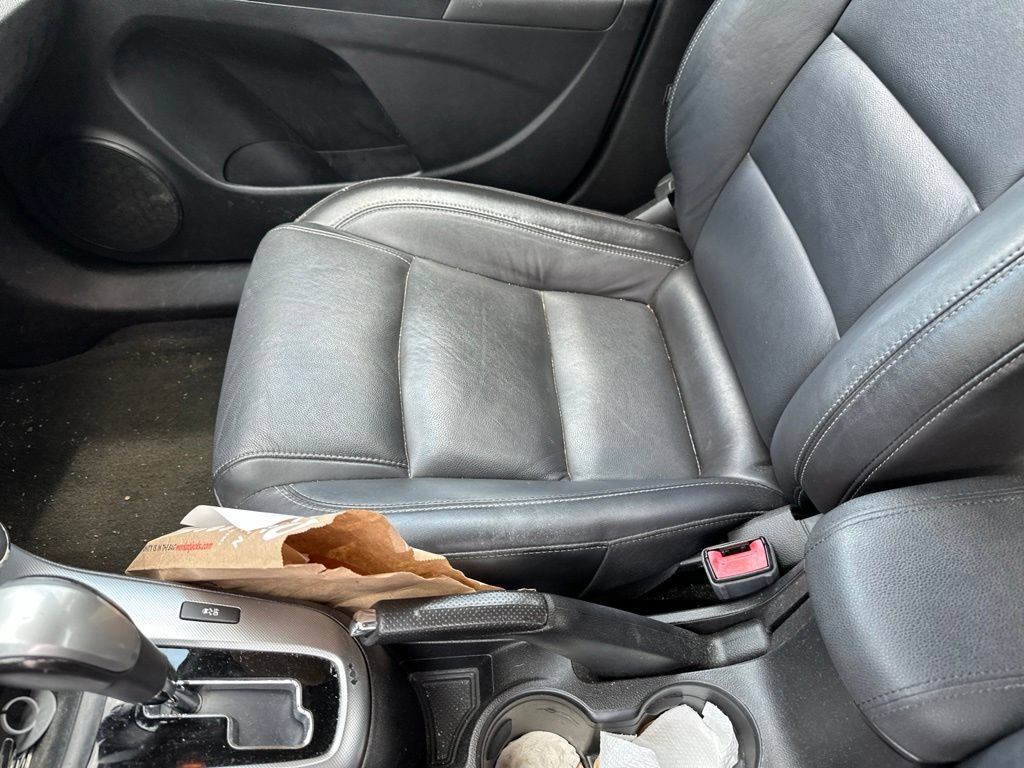 Used 2014 Summit White Chevrolet LTZ image 14