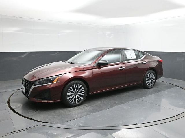 2024 Nissan Altima SV