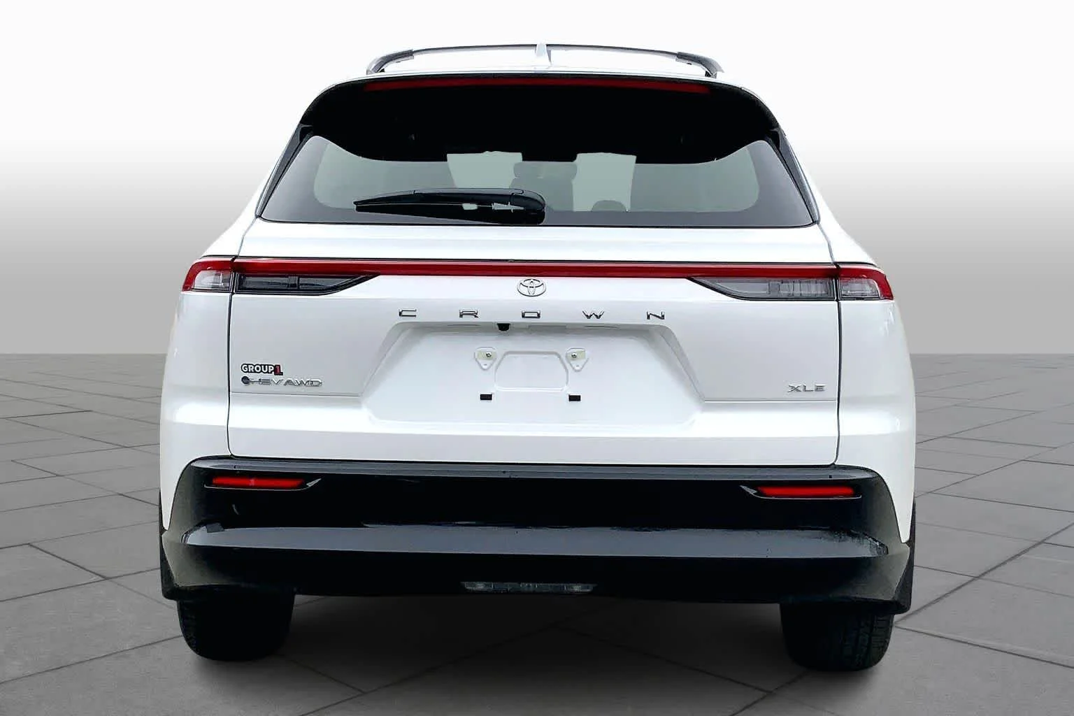 New 2026 Oxygen White Toyota XLE image 4