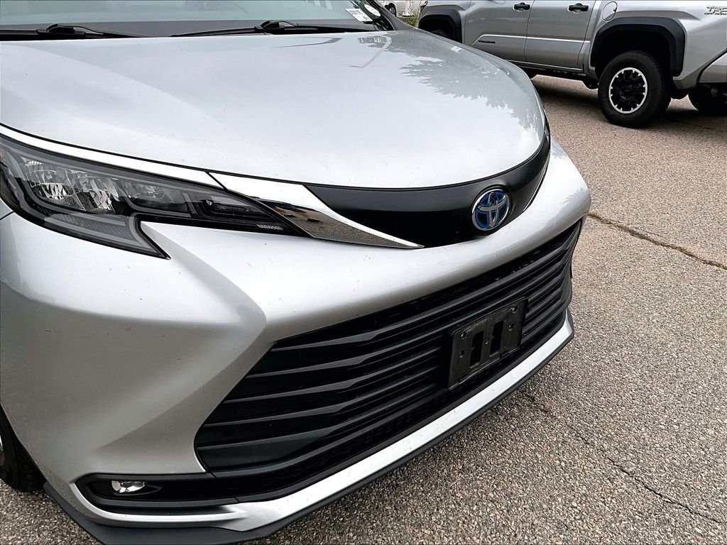 Certified Used 2025 Silver Toyota XLE image 8