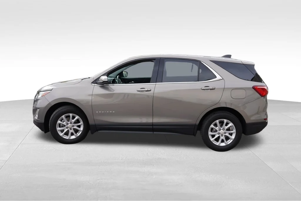 Certified Used 2018 Pepperdust Metallic Chevrolet LT image 9