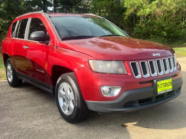 Used 2014 Red Jeep Sport image 14