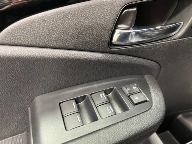 New 2026 Platinum White Pearl Honda Black Edition image 16