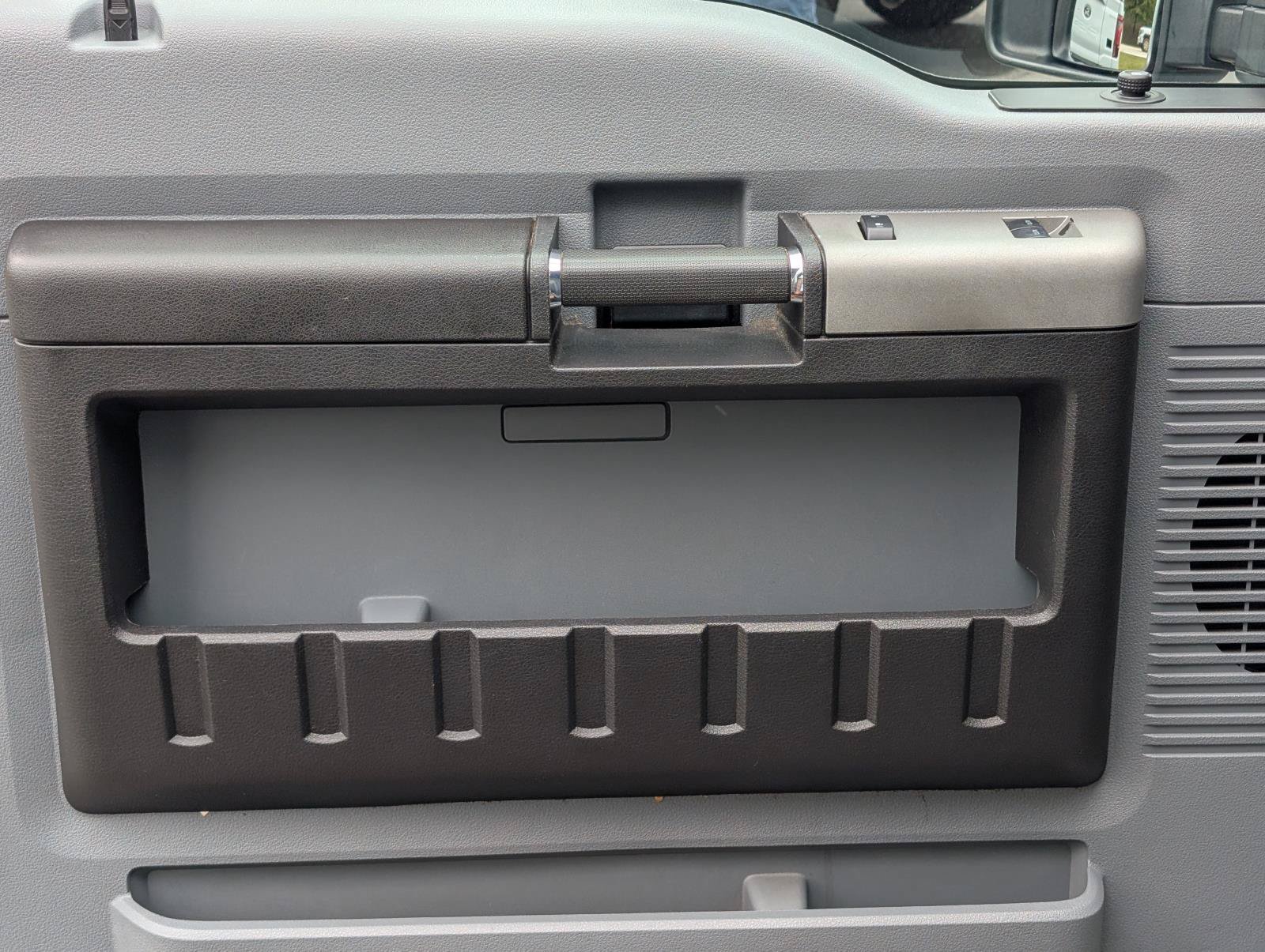 2015 Ford F-250 Super Duty XLT - Photo 12