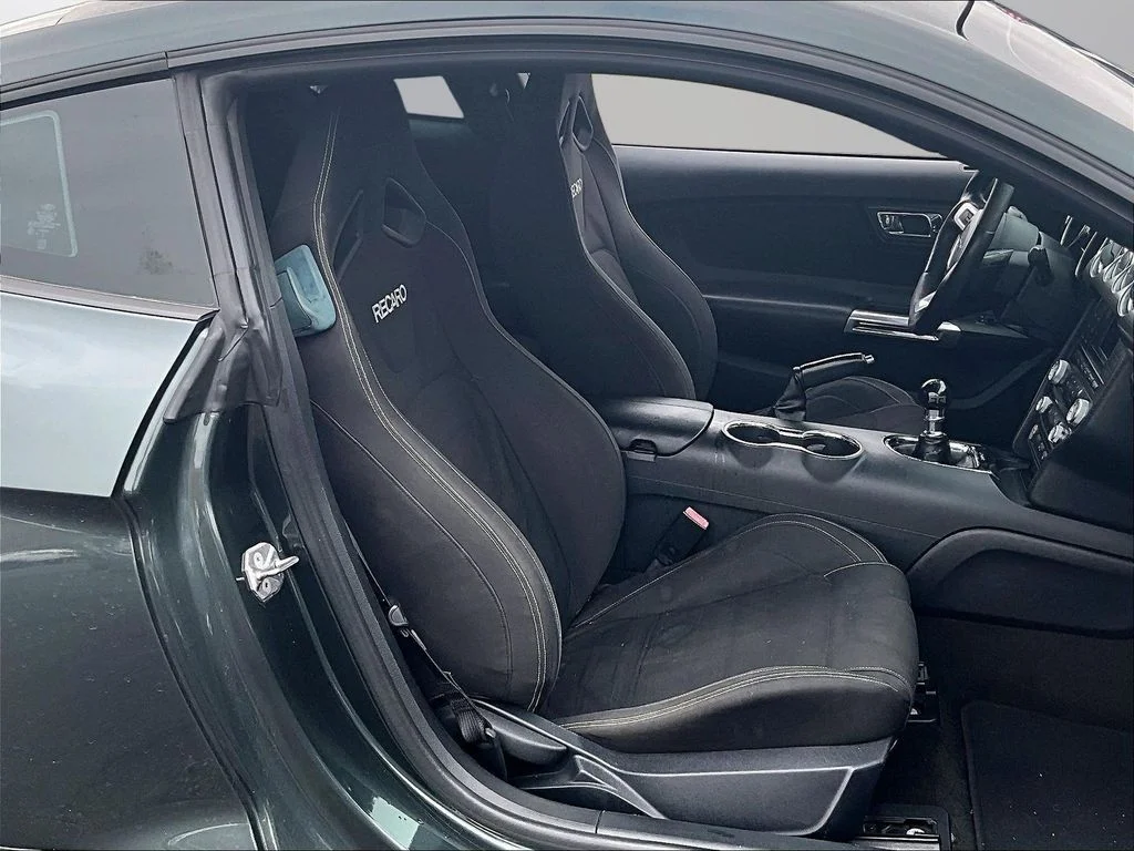 Used 2015 Gray Ford GT image 6