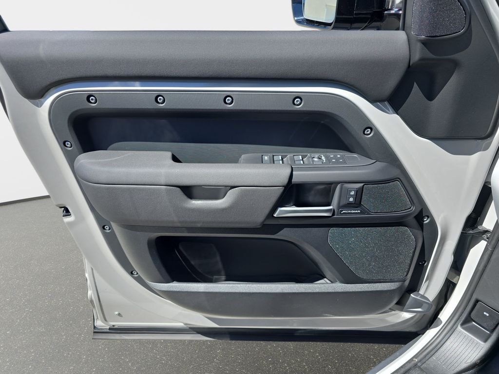 New 2026 Borasco Grey LAND ROVER S image 27
