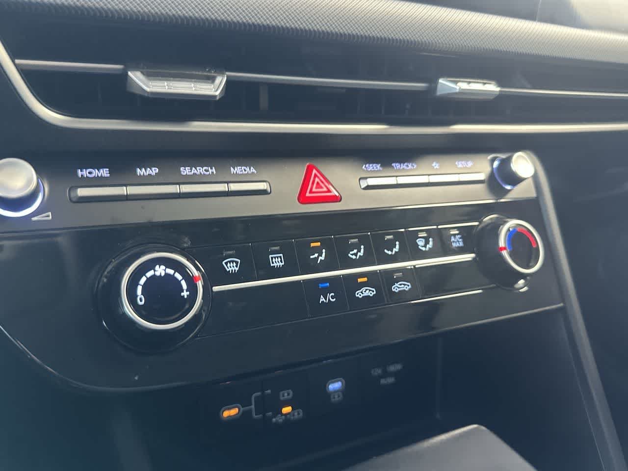 2025 Hyundai Sonata SE - Photo 20