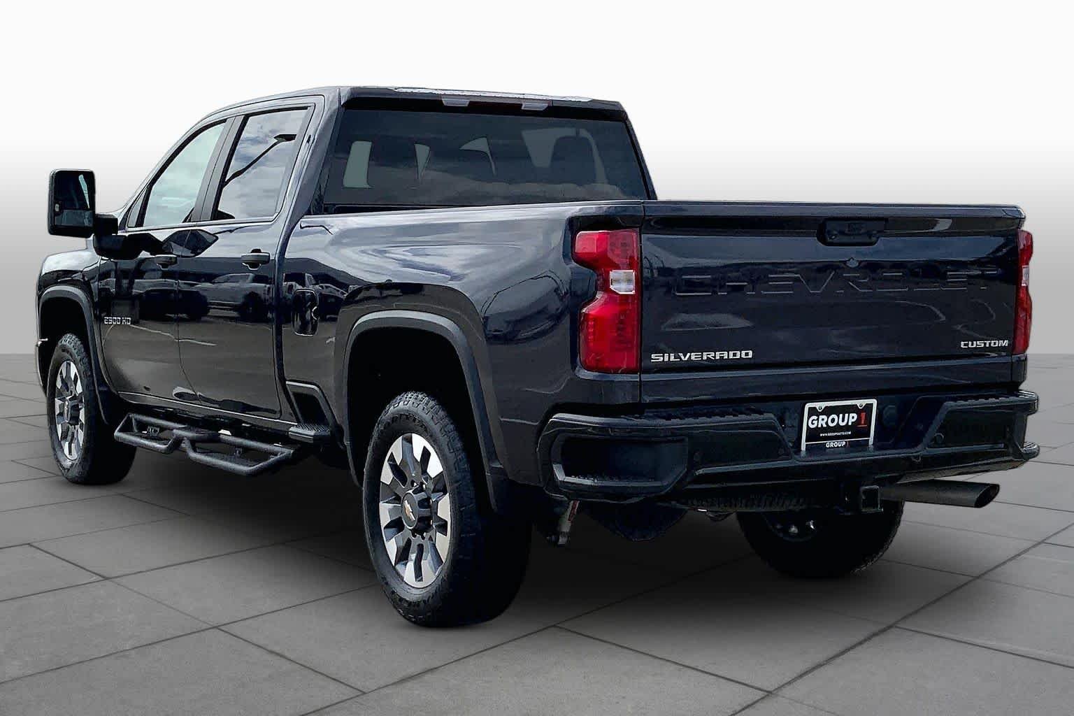 Used 2024 Dark Ash Metallic Chevrolet Custom image 12