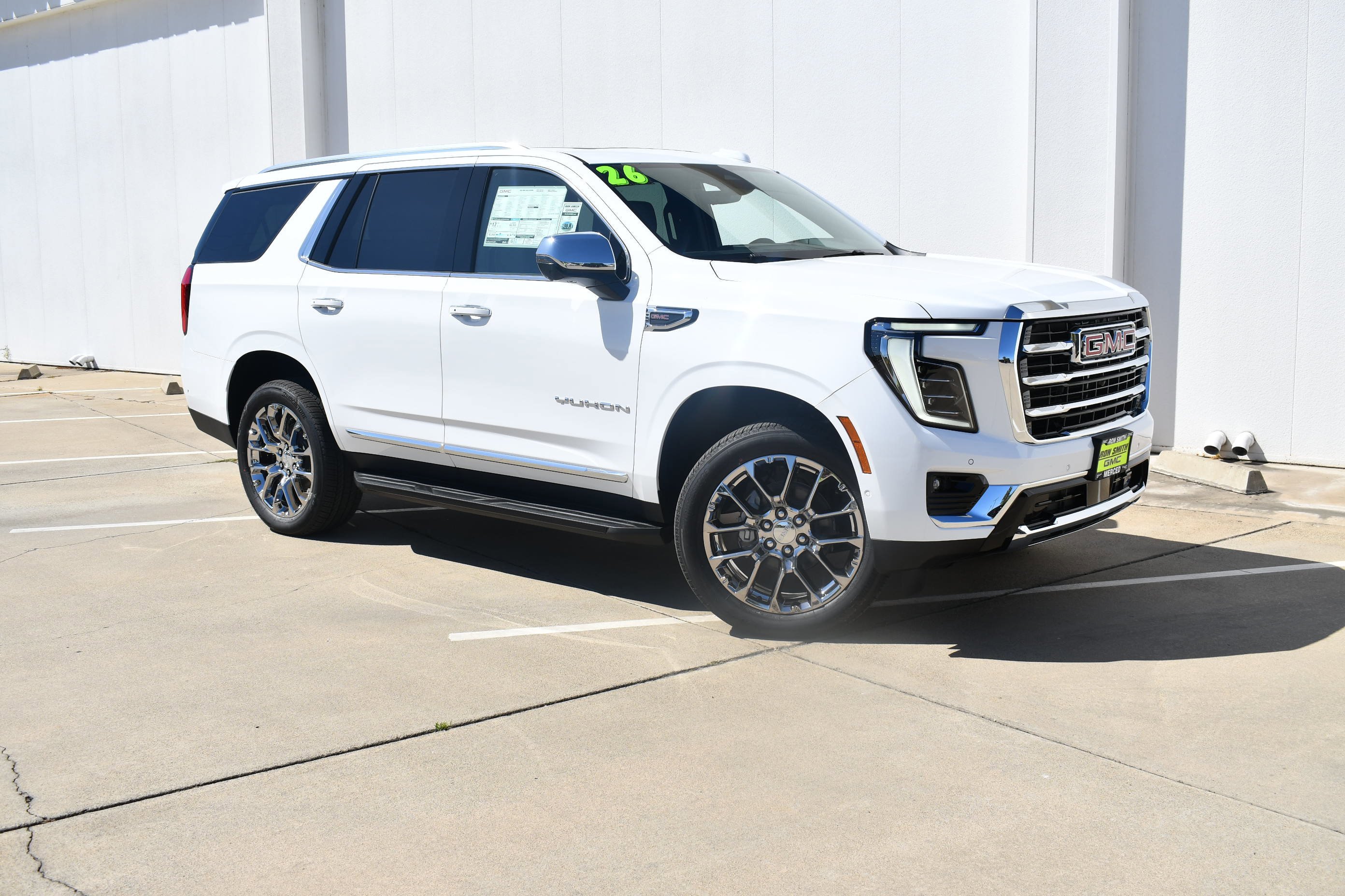 New 2026 Summit White GMC Elevation image 2