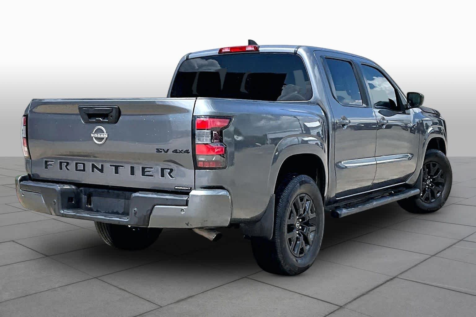 Used 2023 Gun Metallic Nissan SV image 12