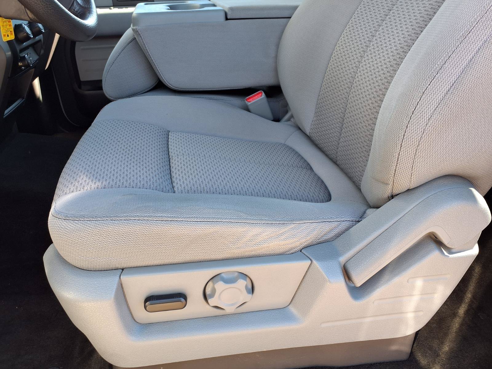 Used 2012 Oxford White Ford XL image 4