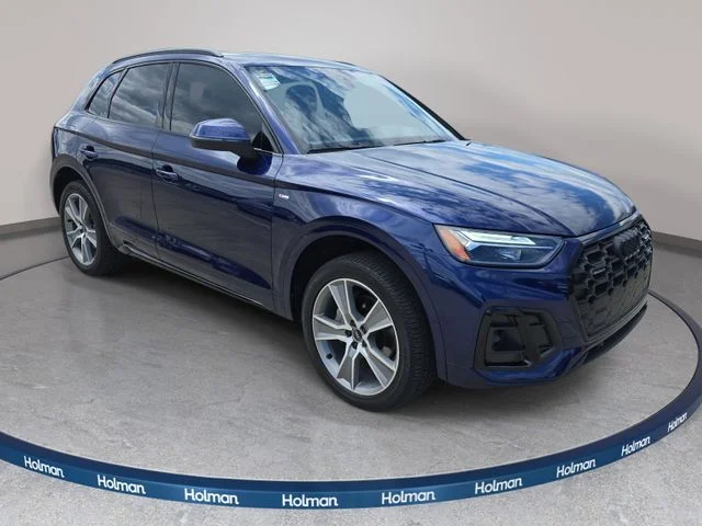 Used 2025 Blue Audi 45 S line Premium image 4