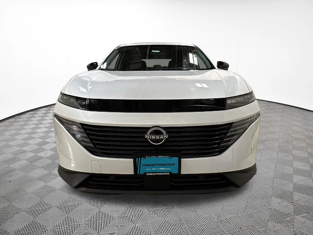 New 2026 White Nissan SL image 3